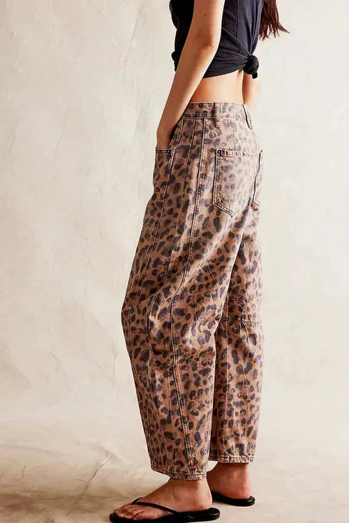 Camila – Jeans anchos estampado leopardo