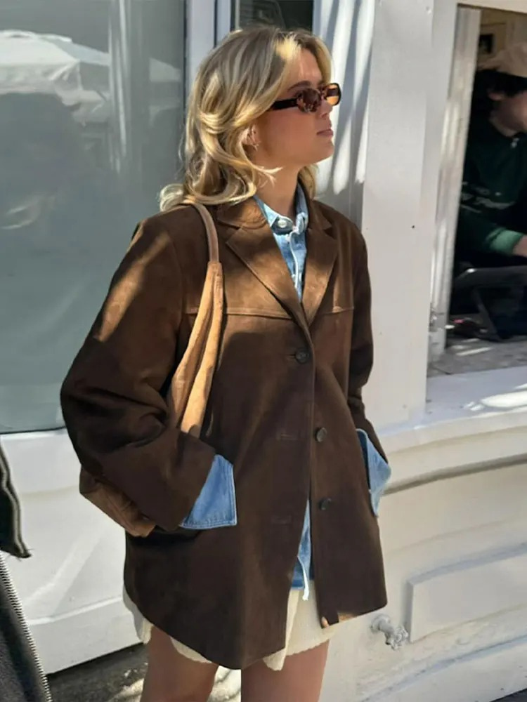 Mireia | Abrigo trench oversize en lujoso look de ante.
