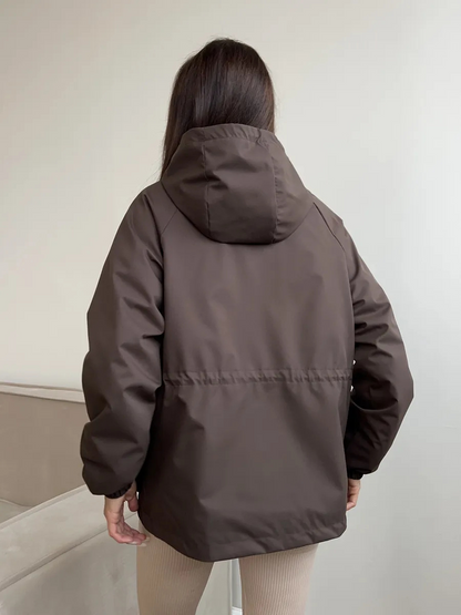 Sofía | chaqueta impermeable con capucha ajustable