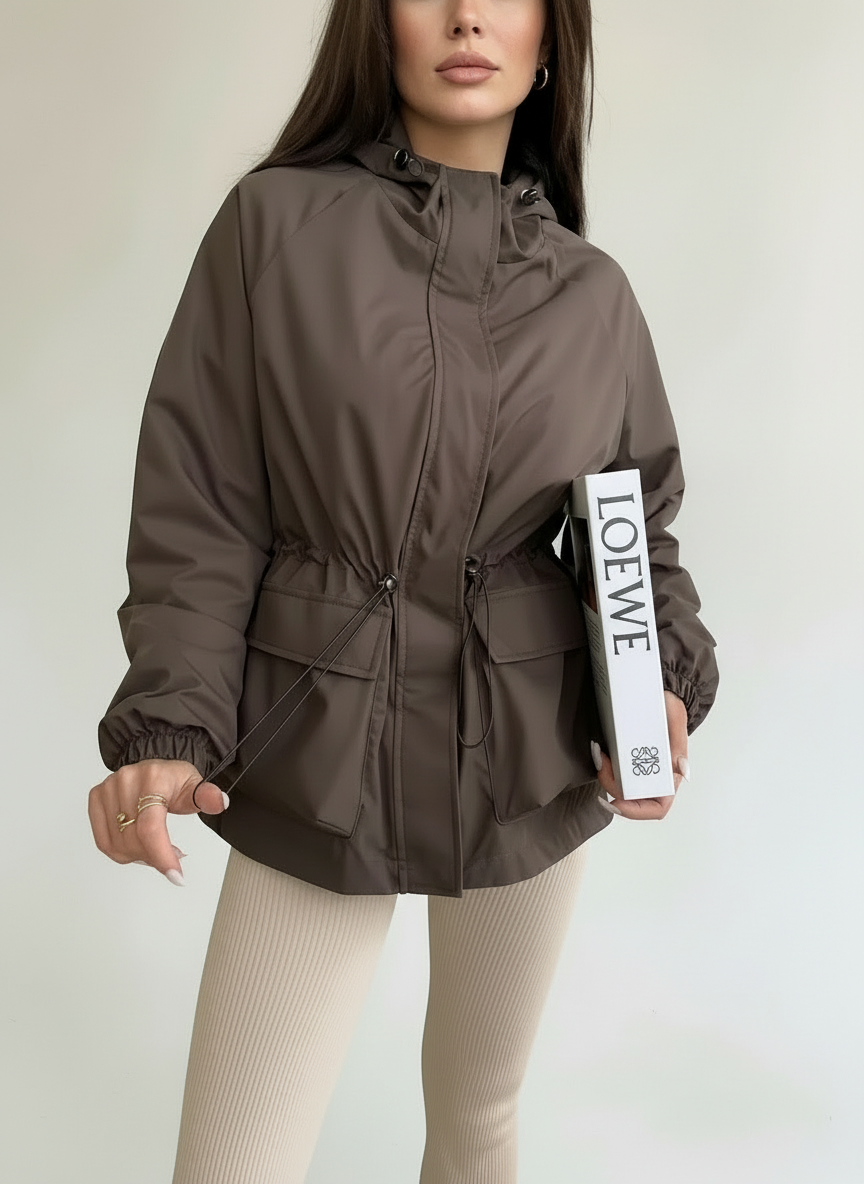 Sofía | chaqueta impermeable con capucha ajustable