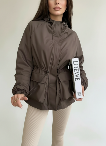 Sofía | chaqueta impermeable con capucha ajustable