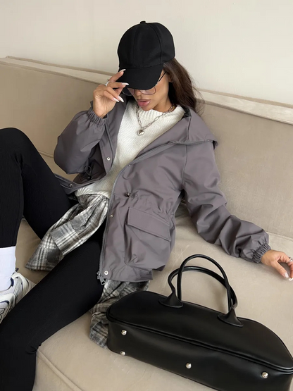 Sofía | chaqueta impermeable con capucha ajustable