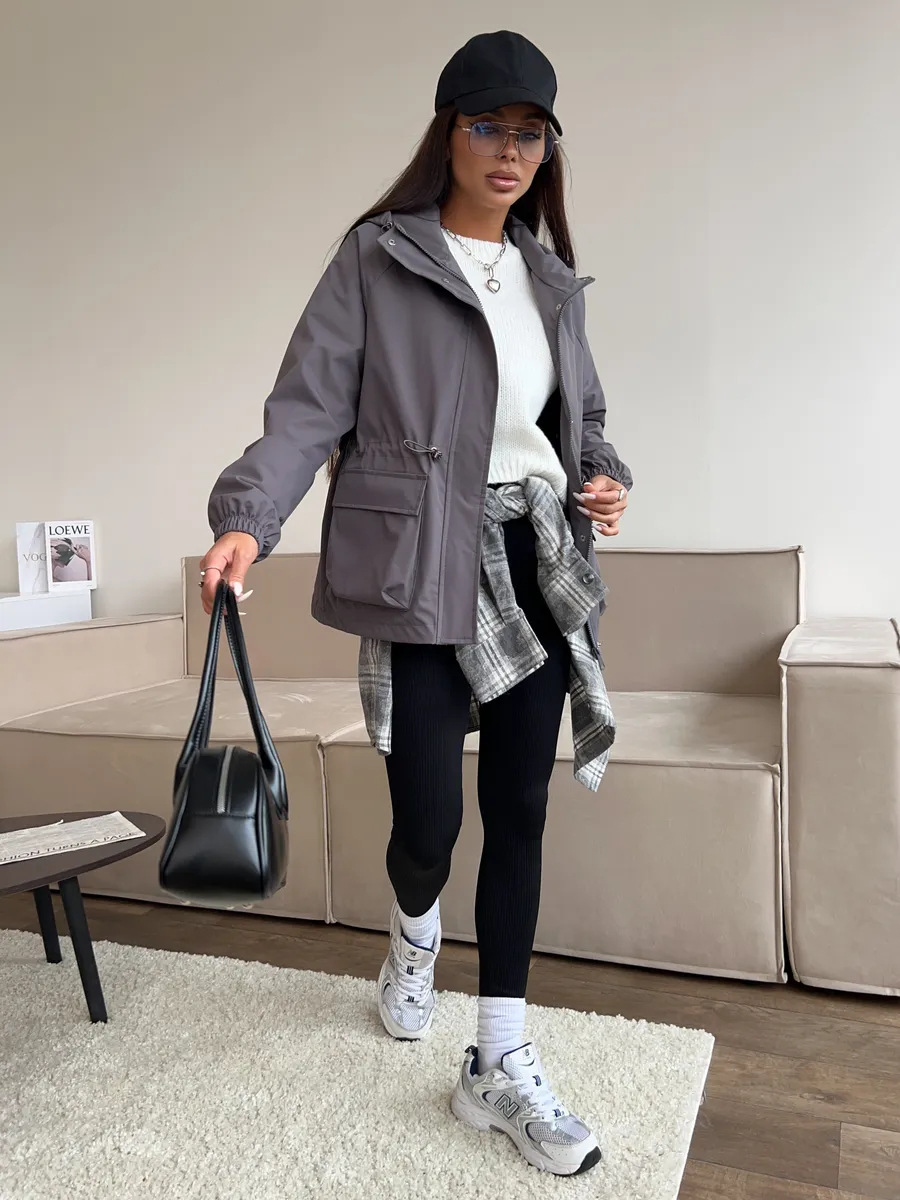 Sofía | chaqueta impermeable con capucha ajustable