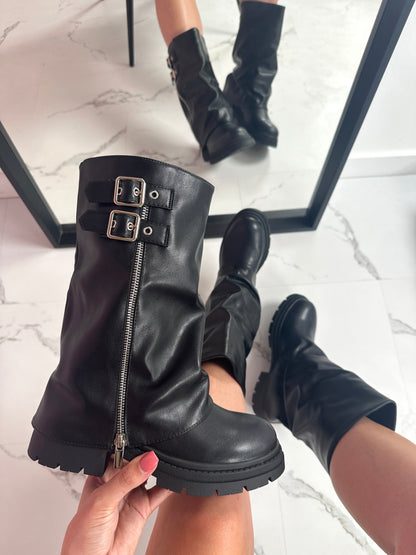 Cloe | Botas con cremallera cubierta