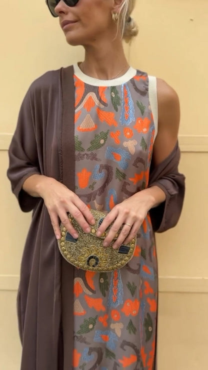 Albaísa | Elegante vestido largo con chal a juego