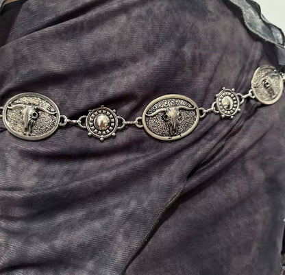 Conchi | Cinturón de Cadena Vintage con Monedas de Cabeza de Toro