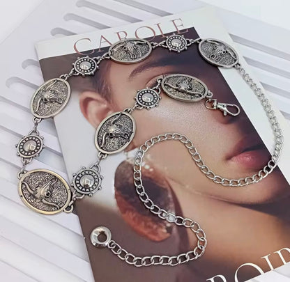 Conchi | Cinturón de Cadena Vintage con Monedas de Cabeza de Toro