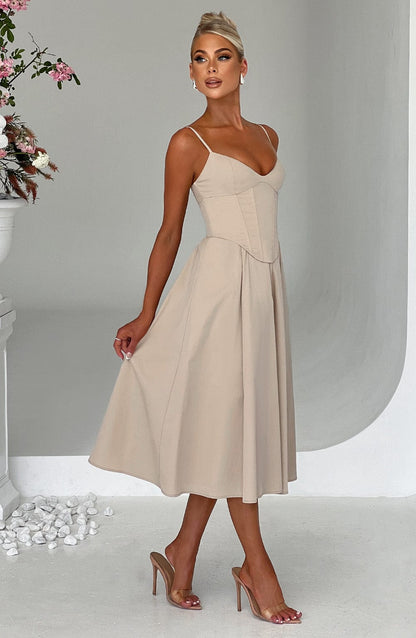 MAILEEN | Vestido midi elegante con corsé