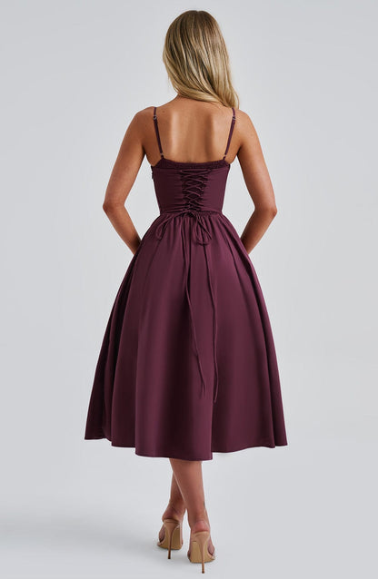 MAILEEN | Vestido midi elegante con corsé
